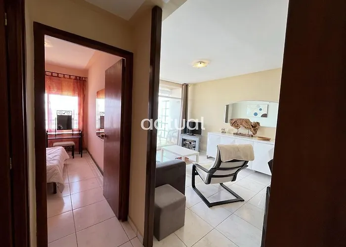 Embajador 6 44 Апартаменти *