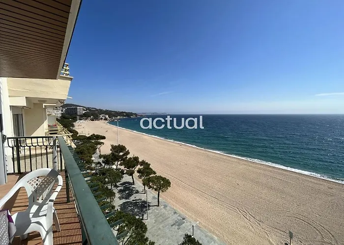 Апартаменти Embajador 6 44 *